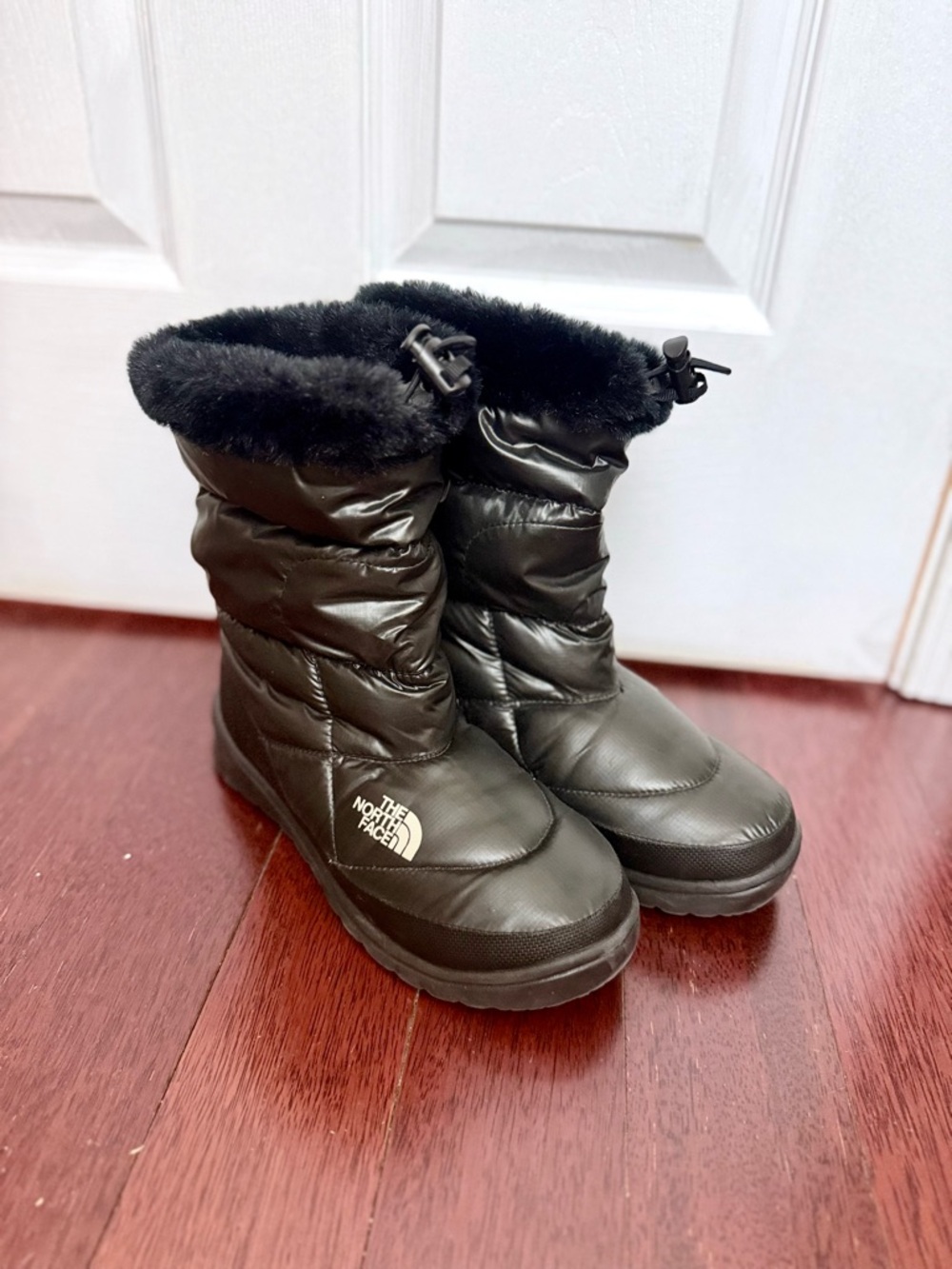 The North Face Black Insulated Quilted Ankle Snow Boots